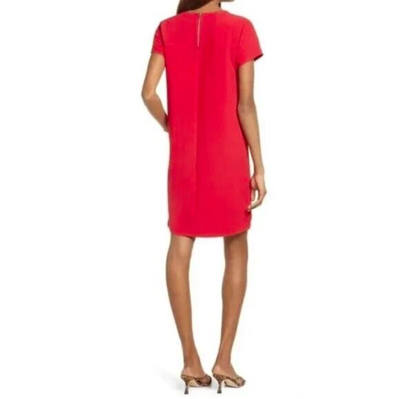 Chelsea28 Women's Short Sleeve Crepe Shift Dress in Red Chinoise Small MSRP $89 - Picture 3 of 4